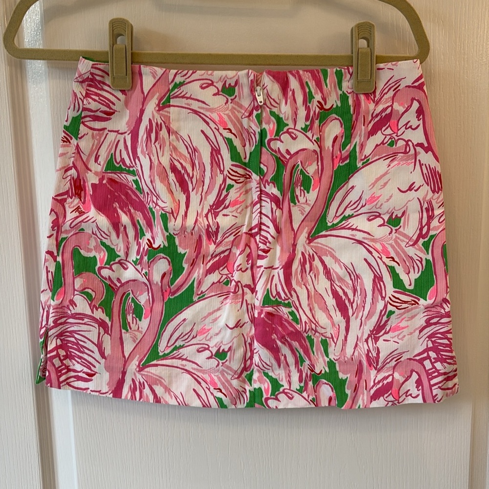 Lilly Pulitzer pink flamingo skort - Picture 2 of 3
